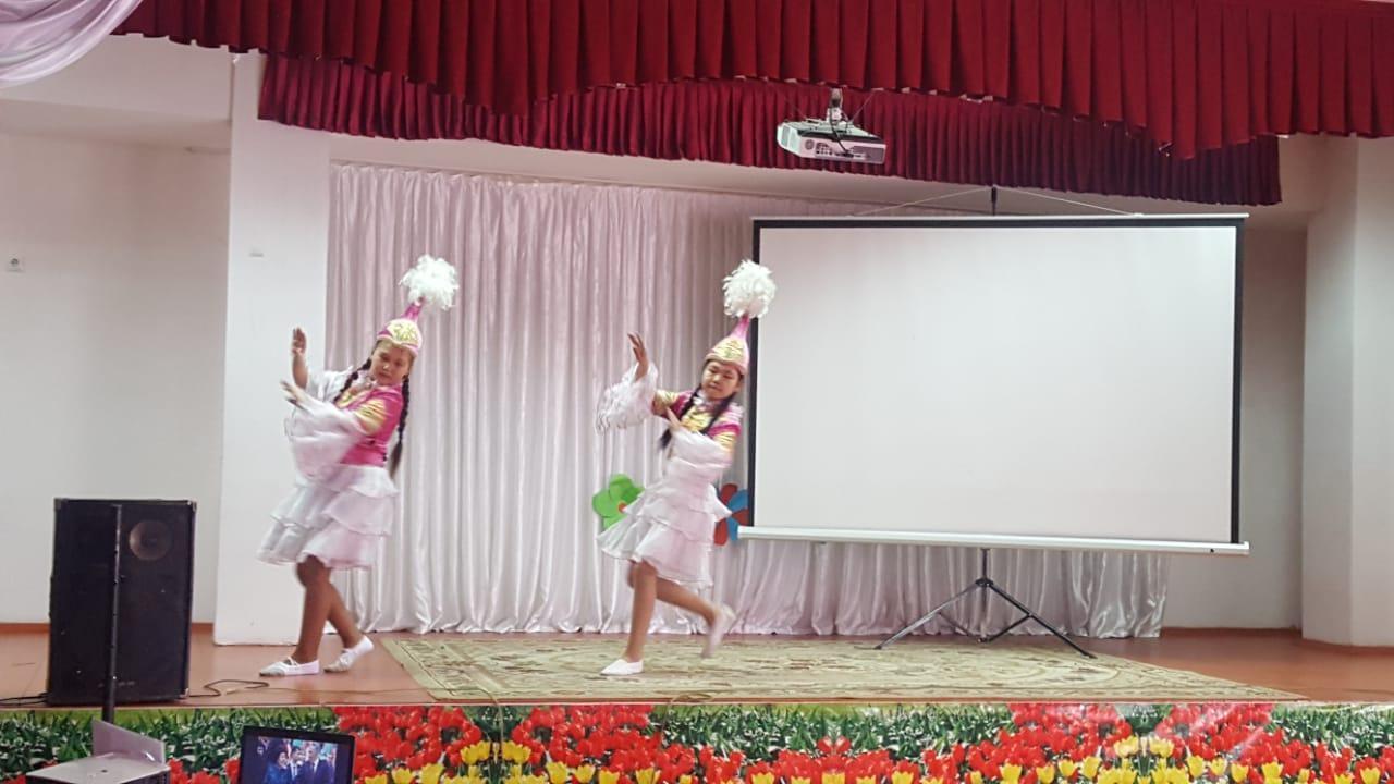 «Өзін-өзі тану: Махаббат пен шығармашылық педагогикасы» атты онкүндігіне байланысты 01.02-12.02.2019 ж. аралығында өткен ашық сабақтар  мен іс-шаралар