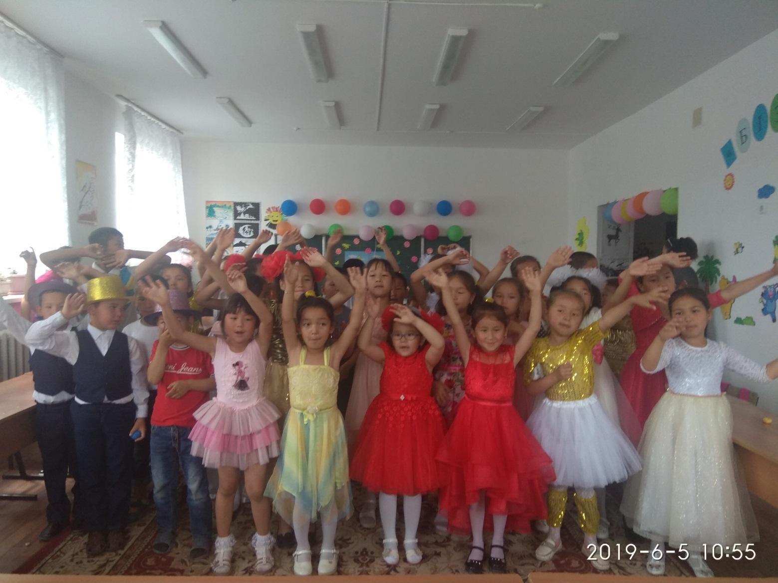 «Айгөлек» жазғы тынығу лагерінің І кезеңінің жабылу салтанаты